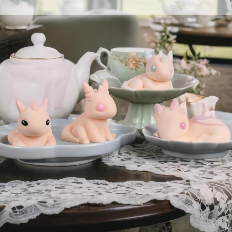 Dragon Baby Mousse Cake Silicone Mold Candle Baking Mold DIY for Car Aromatherapy Mould Reusable 2025