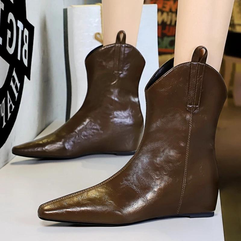 Bigtree Elegant Women'S Boots  New Style Square Toe Flat Bottom Inner Height Boots Hand Scratch Pattern Casual Ankle Boots