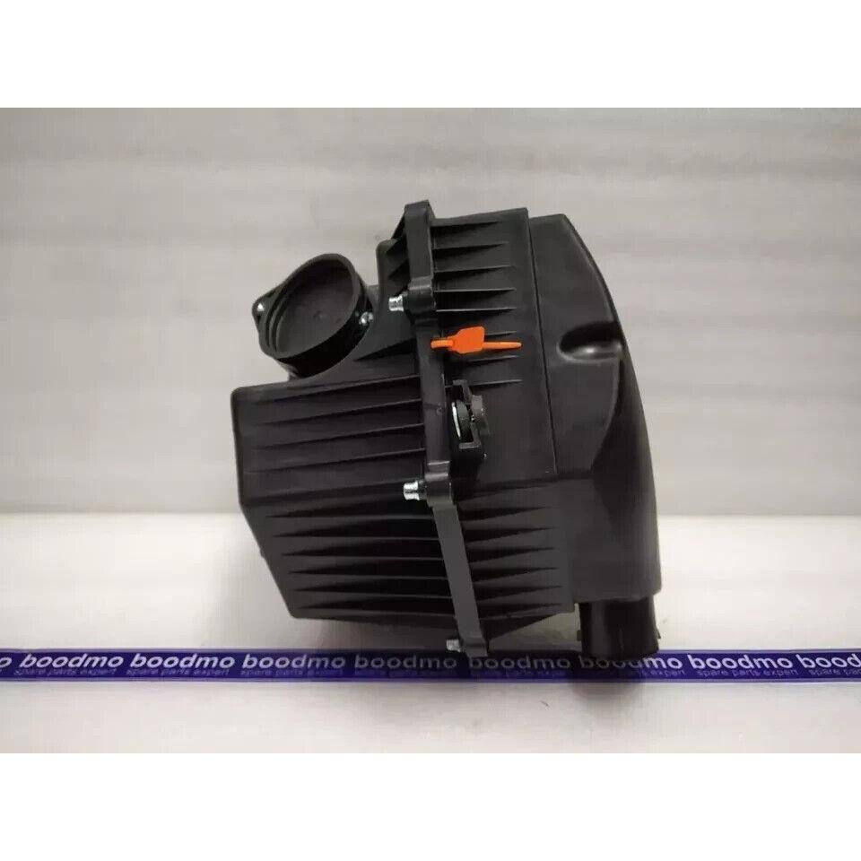 Nové originální těleso vzduchového filtru pro Mahindra XUV500 2011-2020