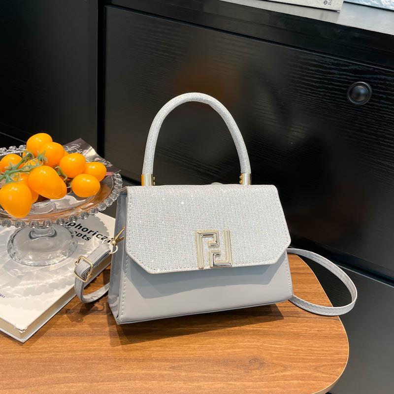 Korean Version of Textured Single Shoulder Oblique Span Bag Women's Fashion Bag Women's 2025 New Niche Design Commuter Handbag
