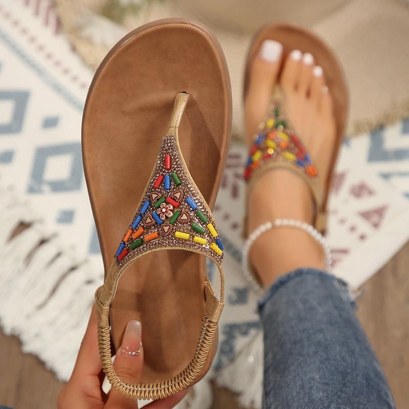 Summer new flat-bottomed pinch rhinestone sandals women