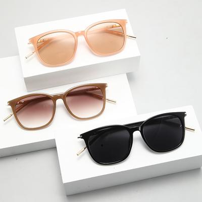 New Fashion Ladies Sunglasses Big Box Plain Concealer Sunglasses High Sense Outdoor Street Sun Visor.