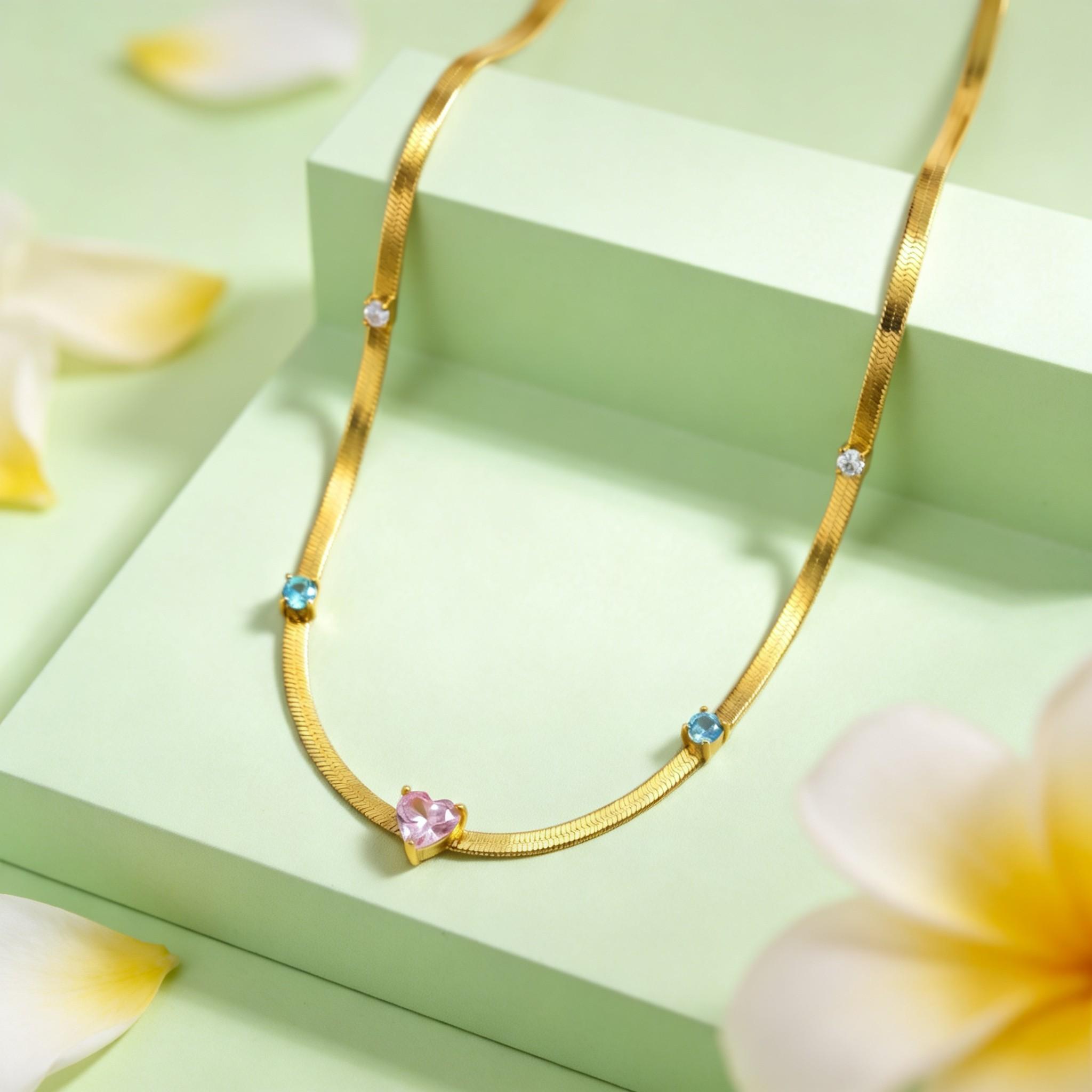Luxurious Heart-Shaped Round Zircon Necklace for Women Blade Chain Stainless Steel Necklaces Gold Plated Delicate Jewelry Gift