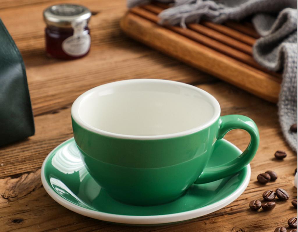 Amateurs d'œufs Loveramics 300 ml Tasses Professionnelles Guirlande Tasses à Café Latte et Ensembles Soucoupes Base Lait Huile Thé Petit-Déjeuner Boissons Maison