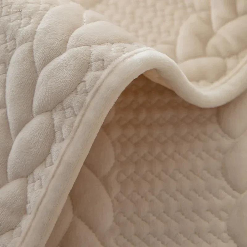 Wheat Grain Milk Velvet Sofa Cushion Autumn Winter Warm Cushion Solid Color Thickened Sofa Cover with Anti Slip Cover