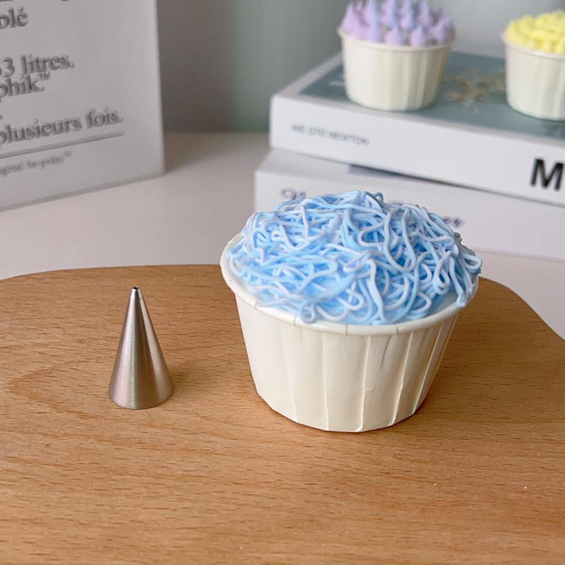 1A 12mm Heart-Shaped Writing Piping Tip for Cream Puffs and Cakes, 304 Stainless Steel