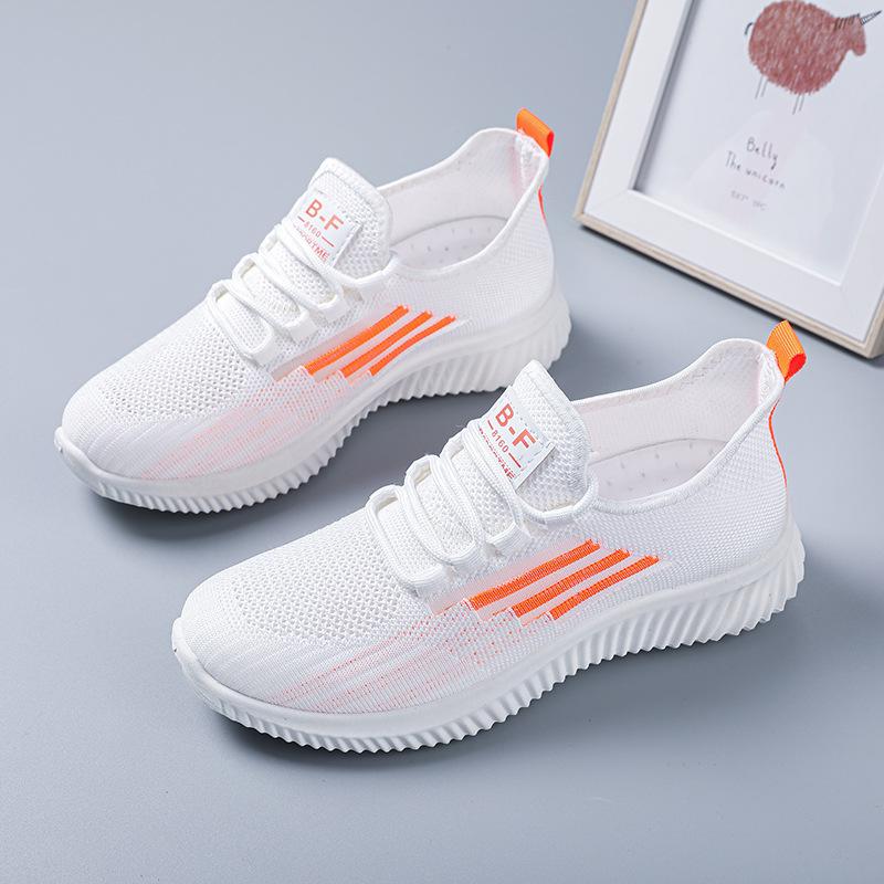 

Весенне-летние новые сетчатые женские туфли дышащие спортивные туфли на мягкой подошве обувь для путешествий летящие тканые маленькие белые туфли плоские повседневные туфли 40