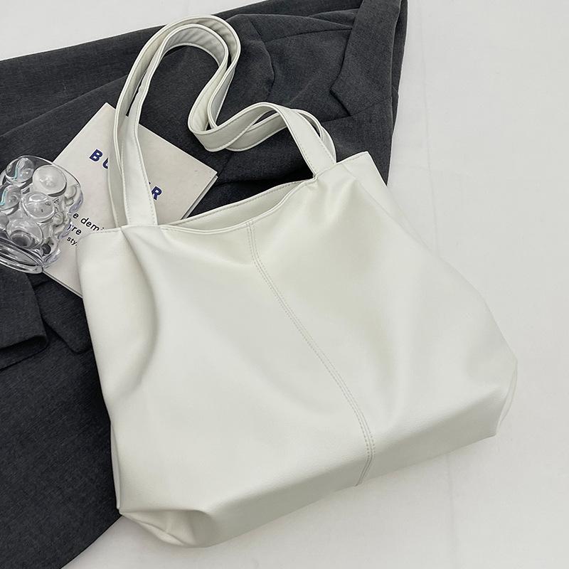 Retro Large Capacity Tote Bag for Women New Fashion Outing Hand In Commuting Bag for Students Class Shoulder Bag