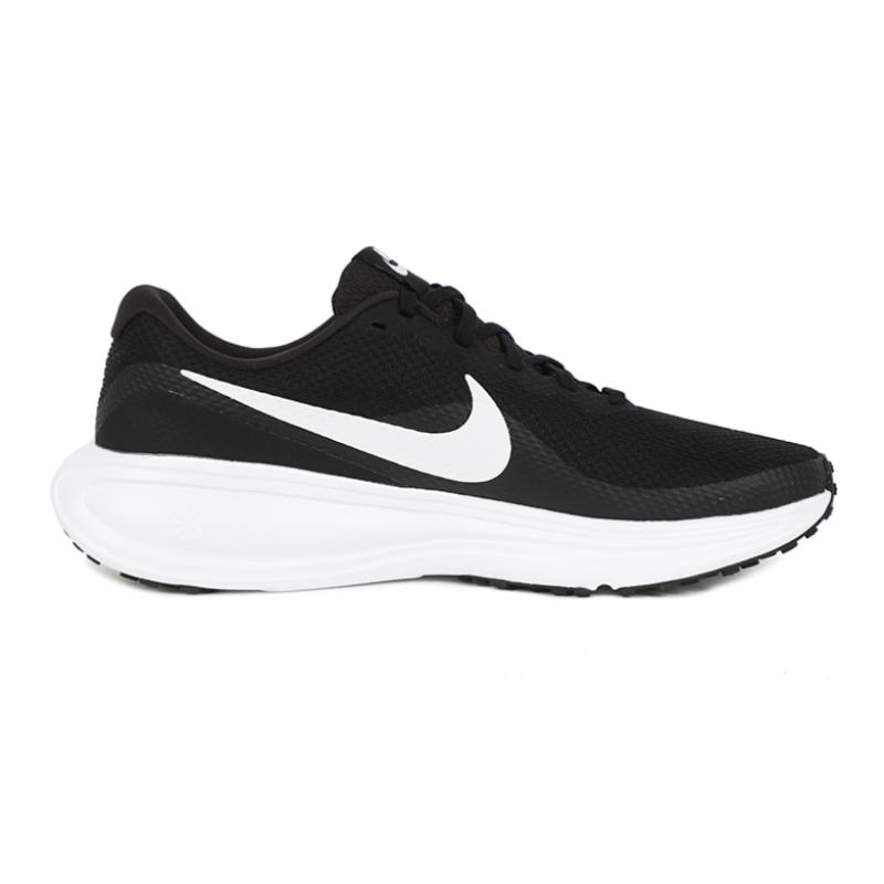 Nike Revolution 8