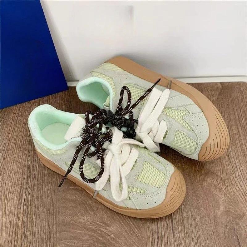 2024 Autumn Casual Women's Solid Color All Comfortable Thick Sole Increase Fashion Women's Shoes