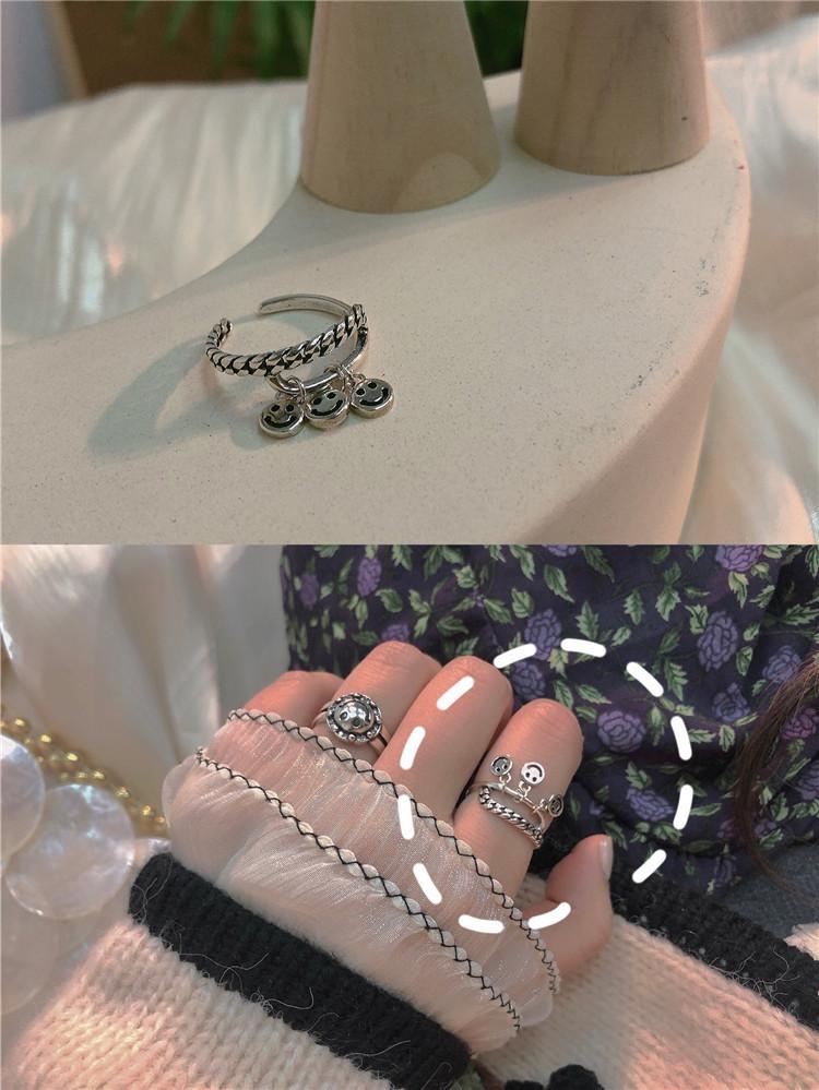 

925 Stylish Sterling Silver Womens Ring With Unique Open Design And Retro Smile Face For A Distinctive Statement Fashion J172
