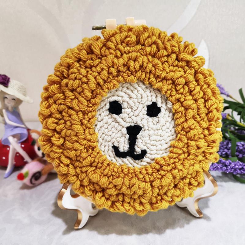 DIY Punch Needle Kits for Beginners Cute Cartoon Cow with Daisy Flower with Hoop Punch Needle Starter Craft Embroidery Set