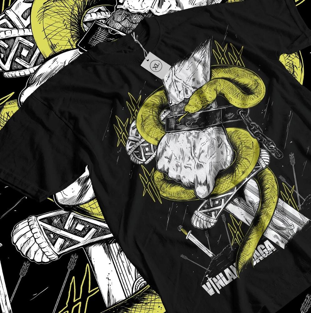 Anime Vinland Saga Thorfinn Askeladd Snake Hand Black TShirt Gift For Friends S
