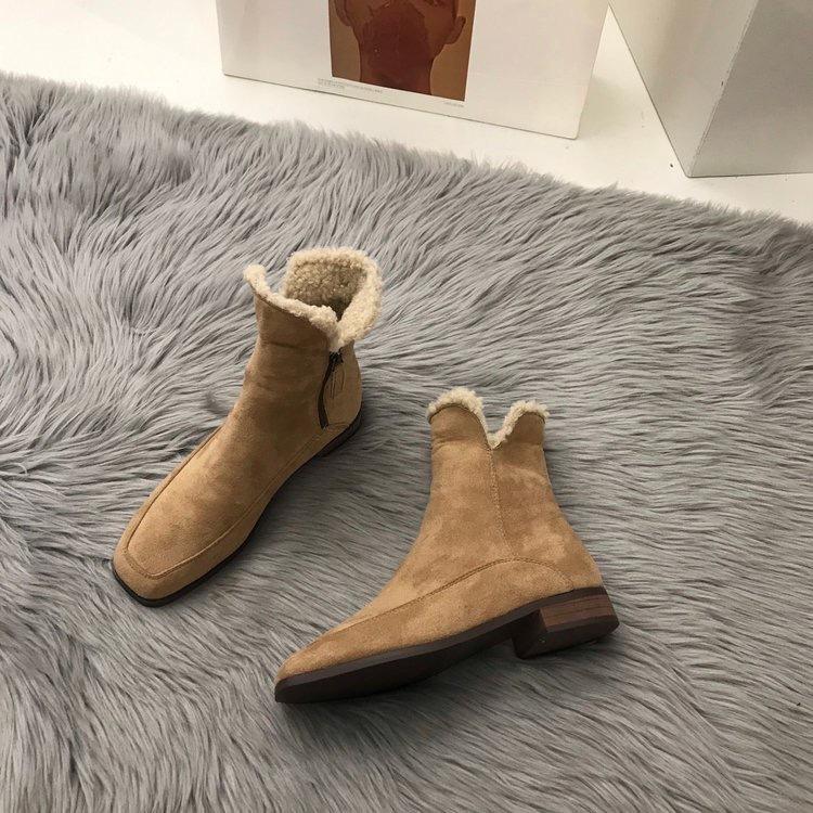 Snow boots women s shoes new autumn and winter velvet thickened cotton boots cotton shoes niche short boots Martin boots 40 абрикосовый 3740₽