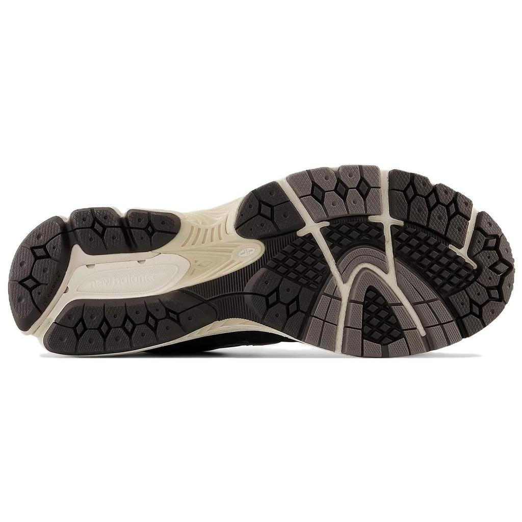 New Balance 2002R Black Brown Unisex M2002RNC