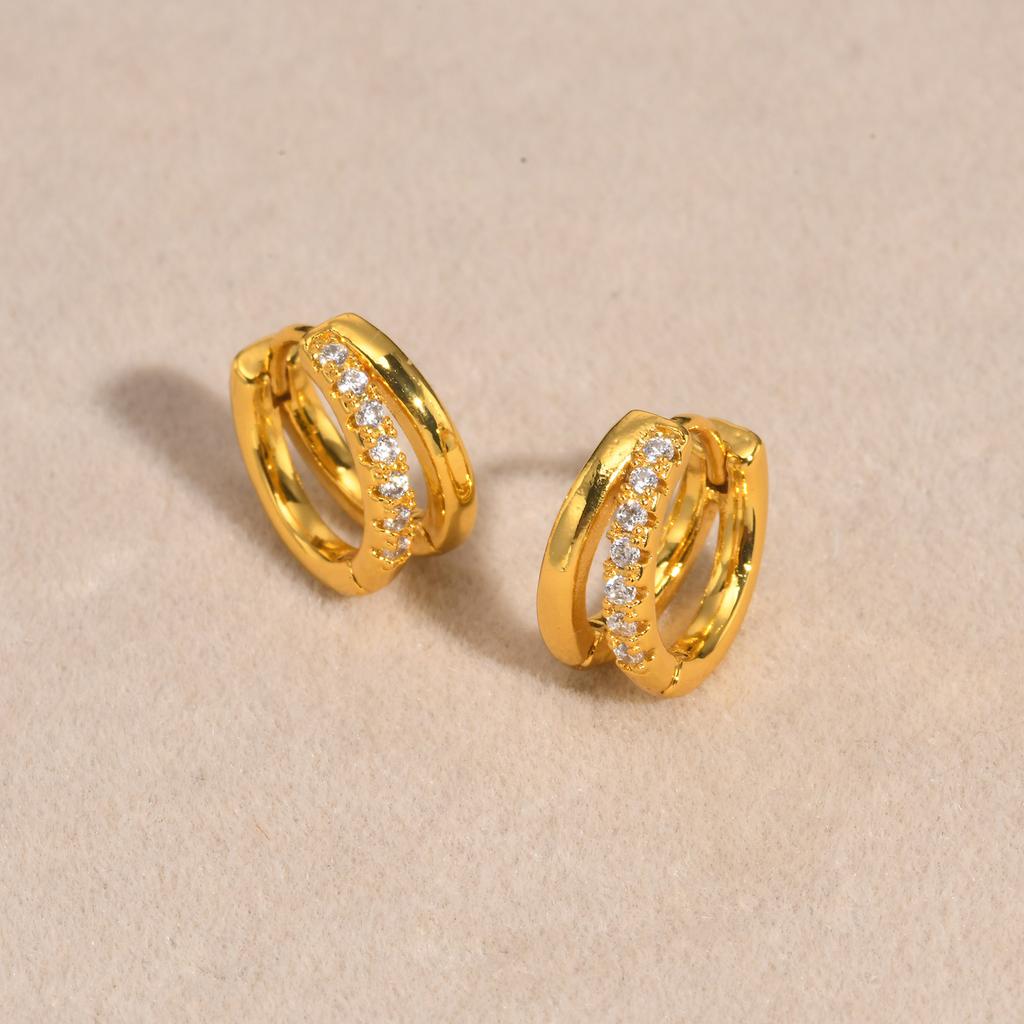 Paperclip Shape Metal Earrings for Women Trendy Geometric Hoops Earrings Bling AAA Cubic Zirconia Stone Party Jewelry Huggies