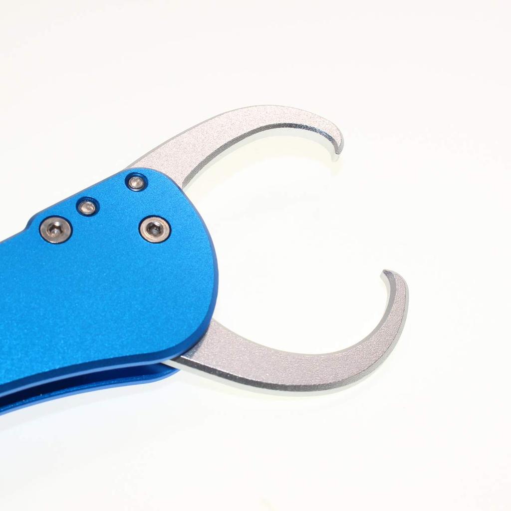 1091 Fish Lightweight Aluminum Fish Long Reach Gun Grip (Iregui) Grip, Grip, (Blue (Resin Trigger))