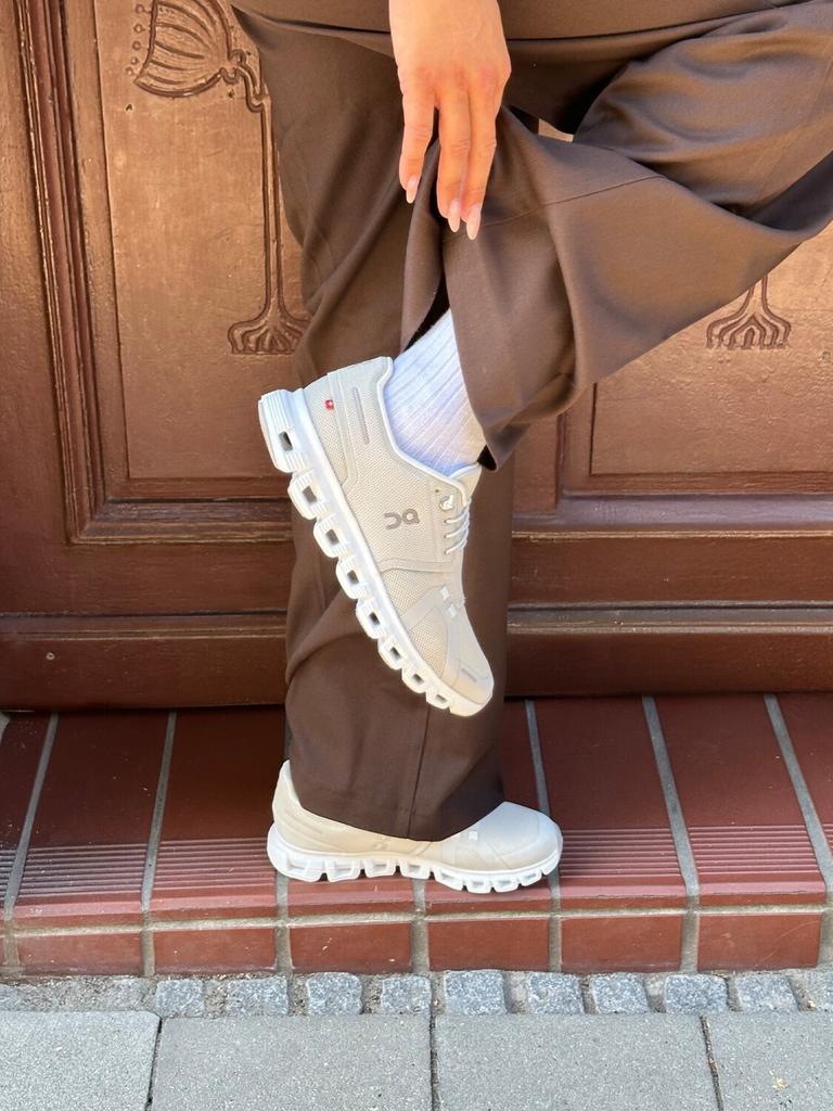 Кроссовки On Cloud 6 Women white/white