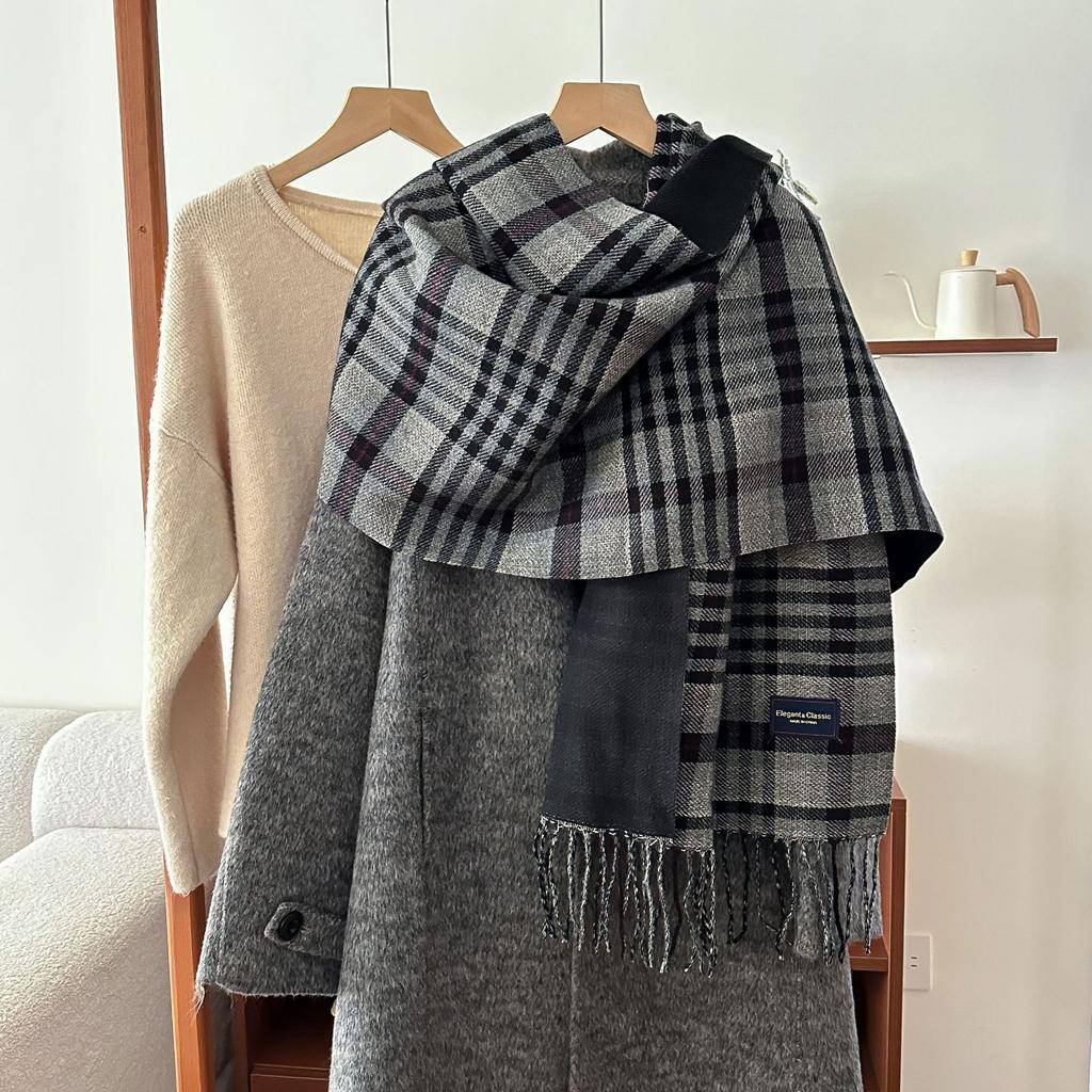 New Double sided Gradient Checkered Scarf for Men and Women in Autumn and Winter Warm and Fashionable Commuting Tassel Scarf