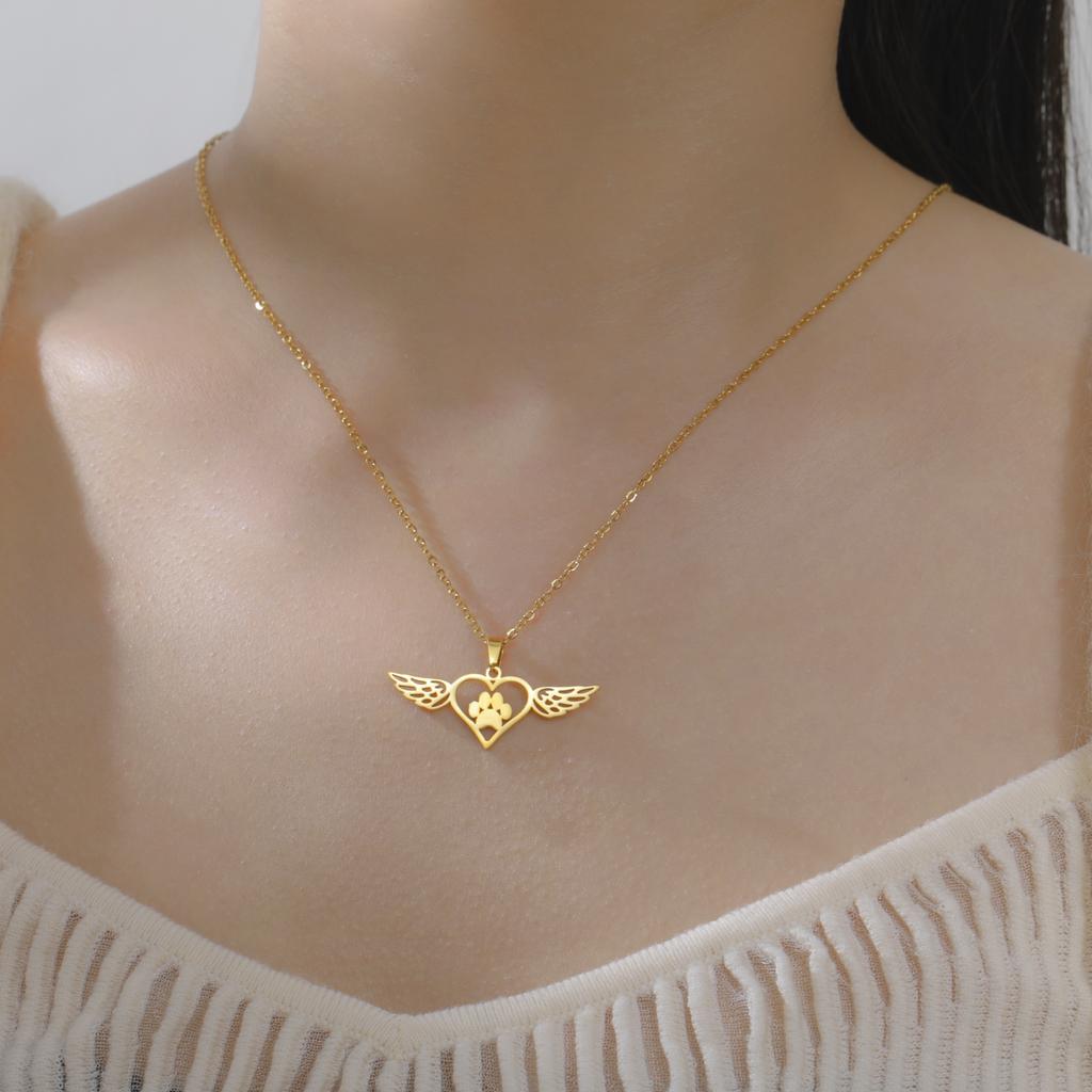 Trendy Stainless Steel Dog Cat Paw Footprint Heart Wings Pendant Necklaces for Women Cute Jewelry Necklaces Gift 2026 New