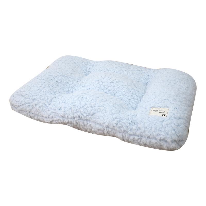 Cat Bed Cat Can Step On The Milk Pad for Sleeping. Cat Sleeping Pet Bed Pad for All Seasons. Dog Bed Sleeping Pad Thickened Version.