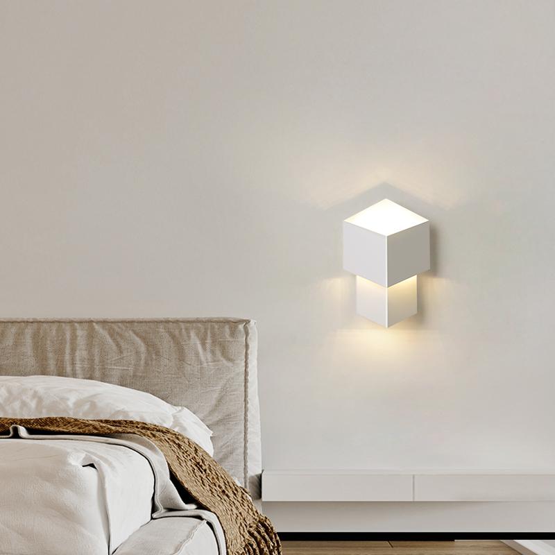 Creative Led Wall Lamp Simple Modern Bedroom Bedside Living Room Lamp Simple Modern Dining Room Lamp Table Bar Table Lamp