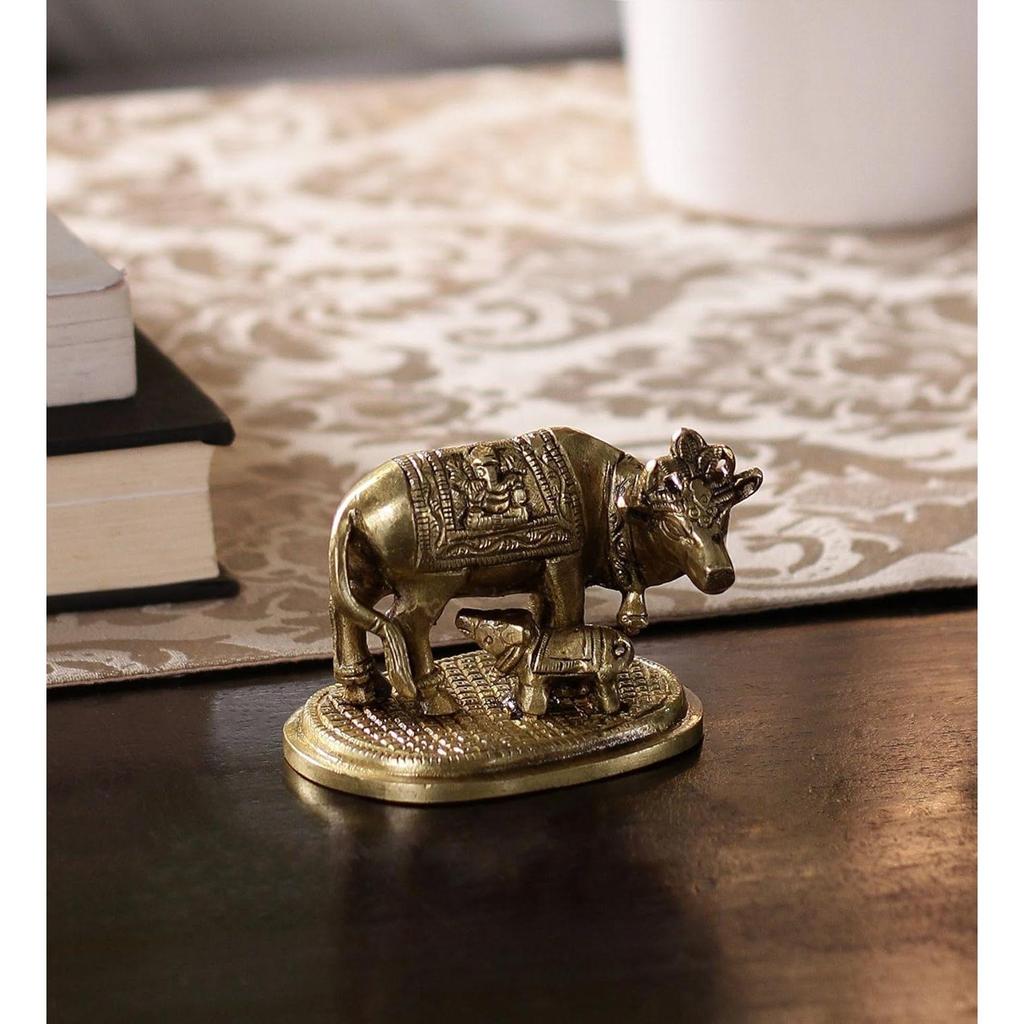 Holy Kamdhenu Cow and Calf Brass Figurine (8 Cm X 5 Cm X 6, Golden and Yellow)