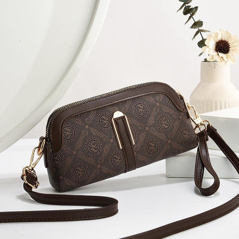 Spring and summer versatile women's popular fashion bag shoulder messenger women's bag summer small bag new ins