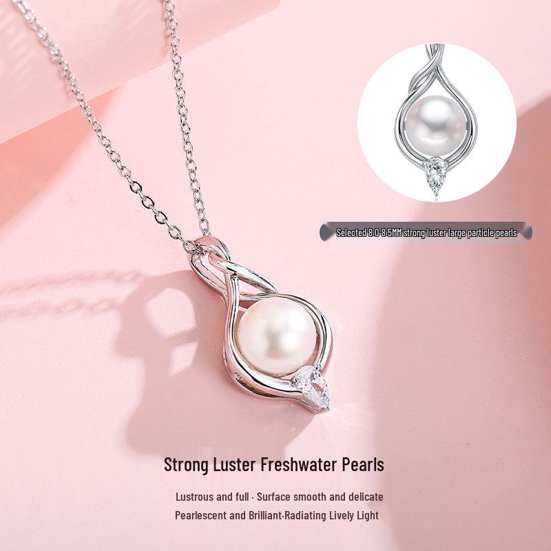 Elegant S925 Silver Freshwater Pearl Pendant Necklace for Women