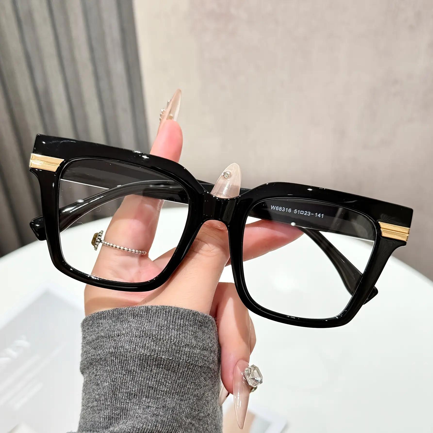 

Retro Y2K anti-blue light glasses suitable for both men and women, suitable for daily wear during parties and travels чорний