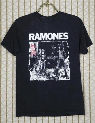 Vintage Ramones Sheena Punk Rocker T-Shirt Seltenes Punk Rock Band Grafik-T-Shirt S-5XL