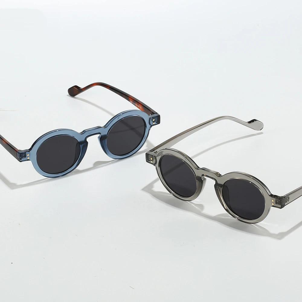 Small Frame Round Punk Sunglasses Women For Men Luxury Brand Designer Vintage Sunglasses Popular Hip Hop Rivet Eyeglasses UV400