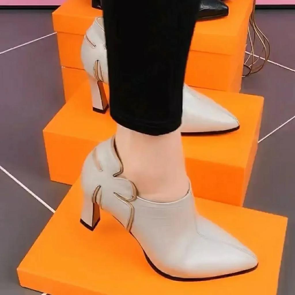 2024 Deep Mouth Solid Color Single Shoes Spring and Autumn New Thick Heel Fashion All-match Pointed Side Zipper Leather Shoes