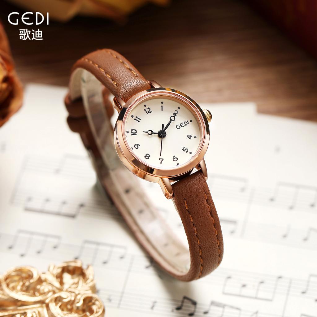 Light Luxury Simple Small Plate Watch Women'S Retro High-End Business Belt Waterproof Quartz Watch