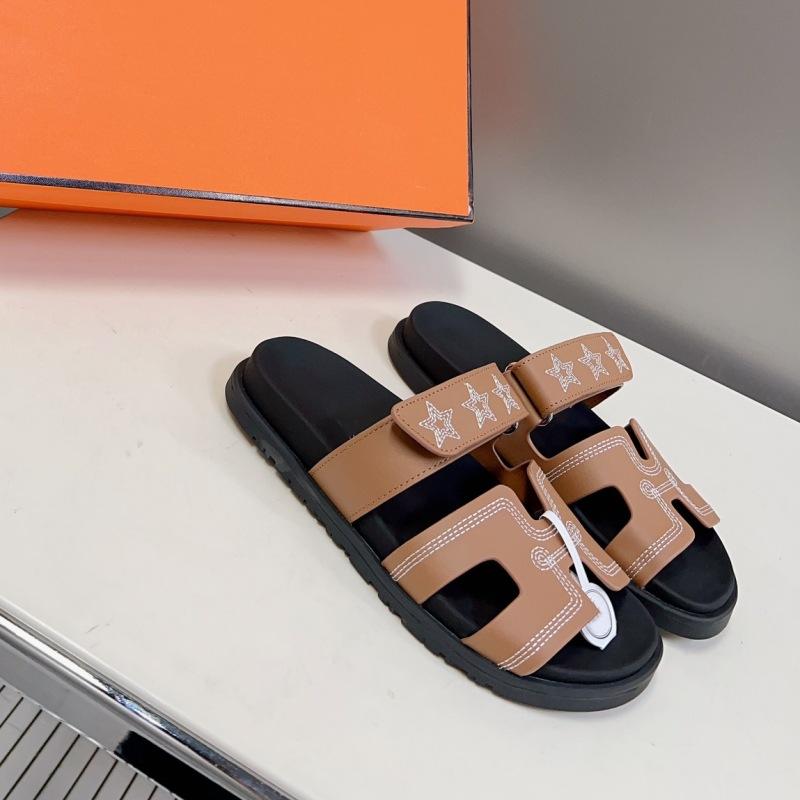 

Second uncle slippers female 2025 summer new star H drag word Velcro Roman shoes casual thick soles cool slippers tide 40 коричневый