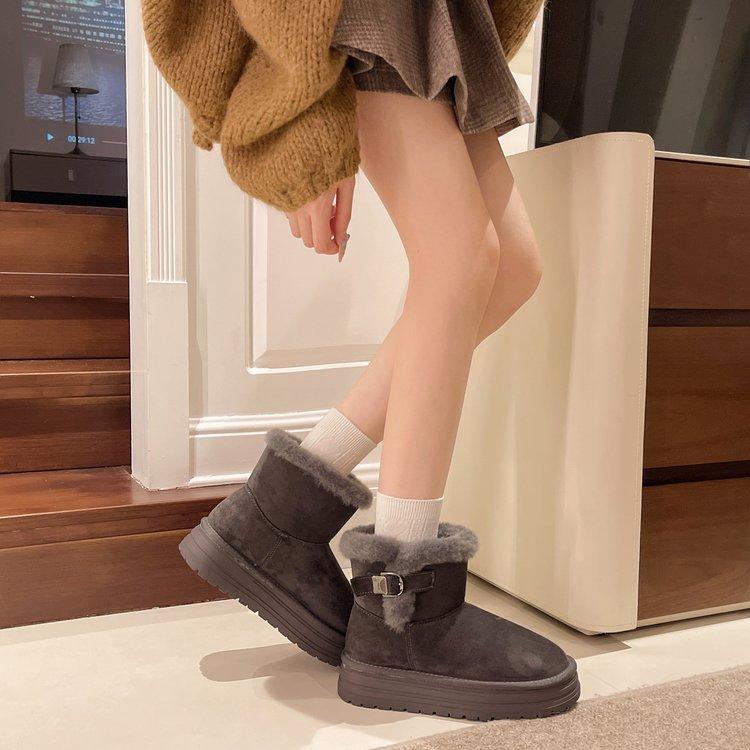 Snow boots women's 2025 autumn and winter new versatile thick soles increase height one-pedal cotton shoes Northeast warm snow boots women