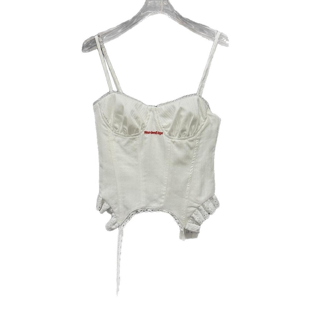 European Station Summer Women's Clothing American Spice Girl Design Waist Embroidery Suspender Lace Splicing Top European Goods