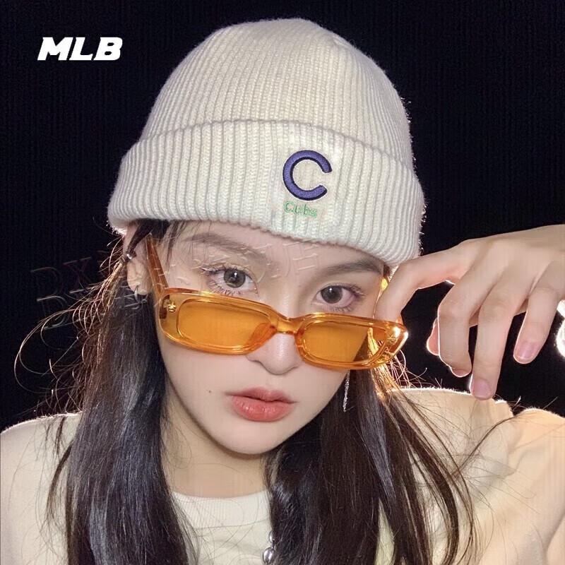 Модная вязаная шапка MLB One Size