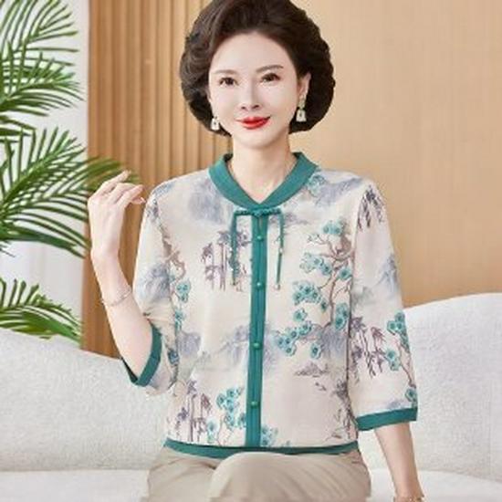 

2026 Stylish Spring Printed Seven-Sleeve T-Shirt for Middle-Aged and Elderly Women XL зелений