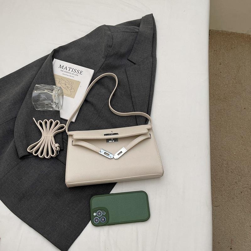 Ny mote minimalistisk lett luksus lås temperament skulder crossbody trendy dameveske
