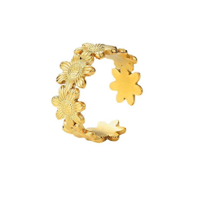 Gold-Plated Stainless Steel Adjustable Flower Ring for Women - Durable, Fade-Resistant, Versatile Titanium Steel Design.
