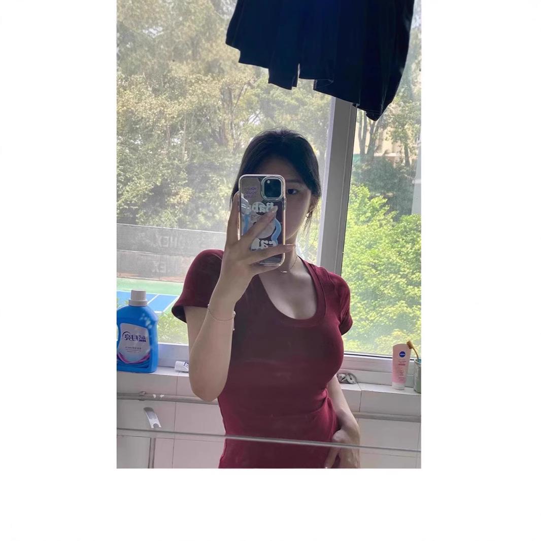 

Women s Summer Wine Red U-Neck Cotton Cropped Top Small вина червоного кольору