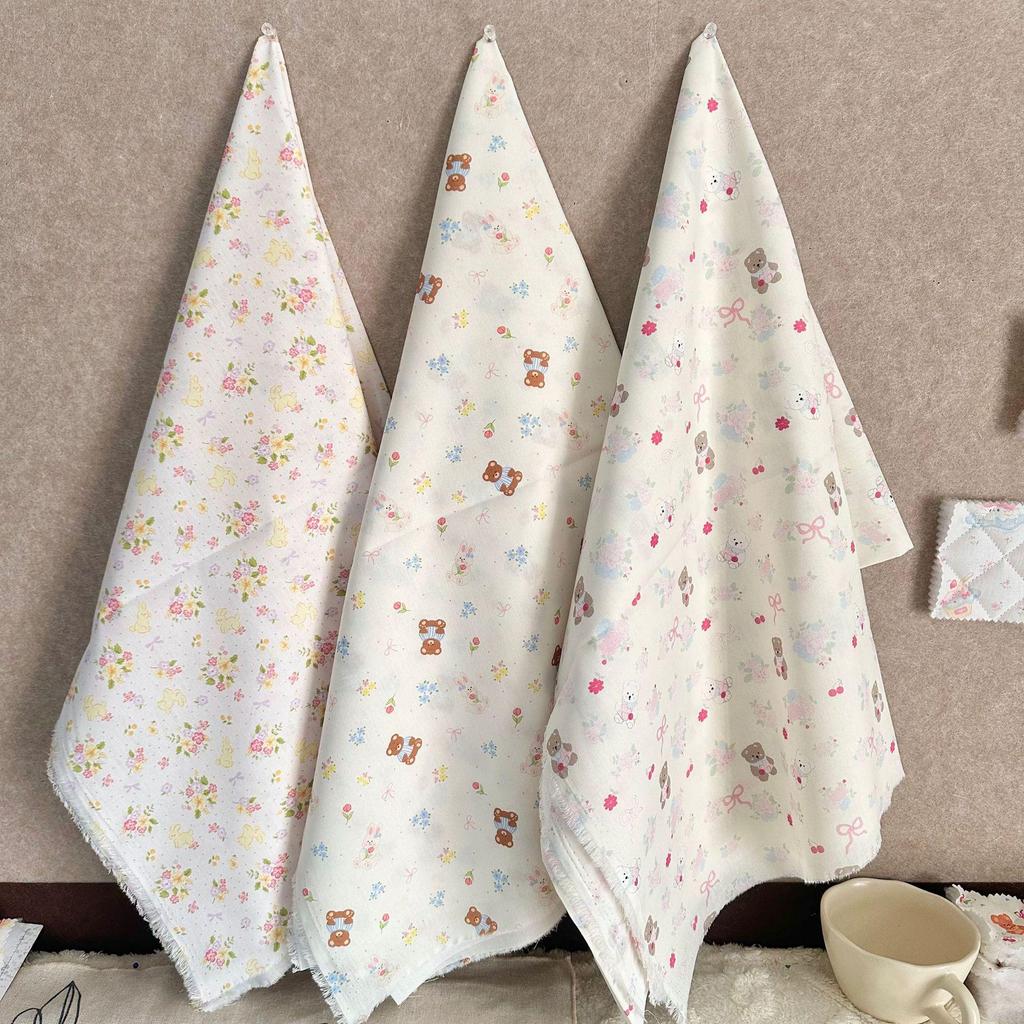 100% Cotton 40s Digital Korean Cartoon Fabric for Children's and Adult Clothing, Homewear, and Luggage