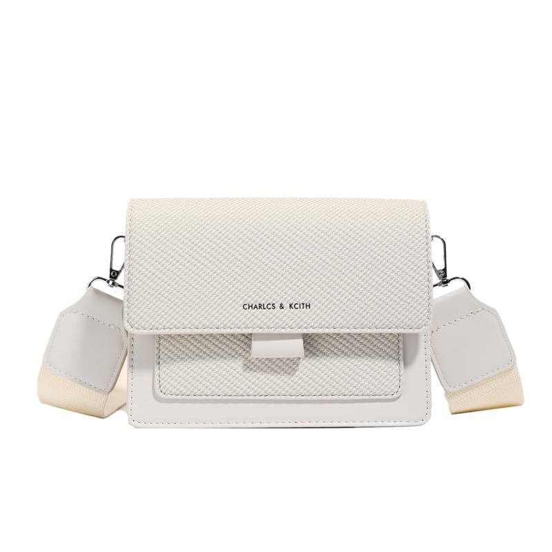 Textured bag messenger bag women's new solid color lazy wind shoulder small square bag fashion casual women's bag