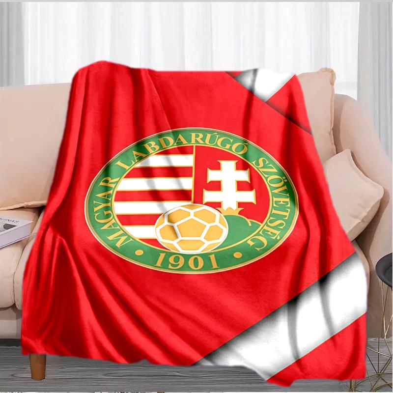 Ungarisches Fußball-Emblem-Decke Geeignet für Sofas, Betten, Büros und Camping - Perfektes Geschenk für Halloween Weihnachten