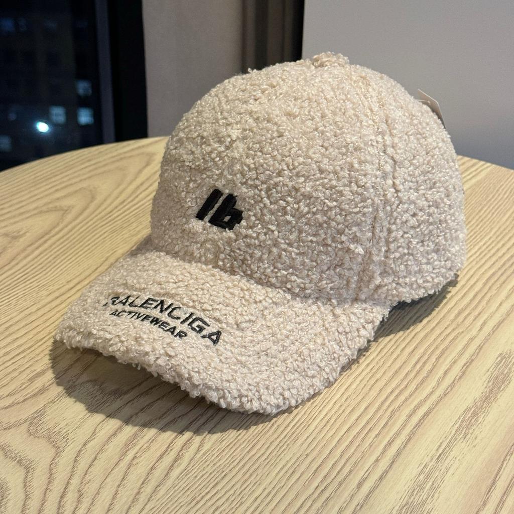 New Autumn and Winter Warm Plus Velvet and Thickened Lambswool Cap for Women Ins Trend Versatile Baseball Hat for Men