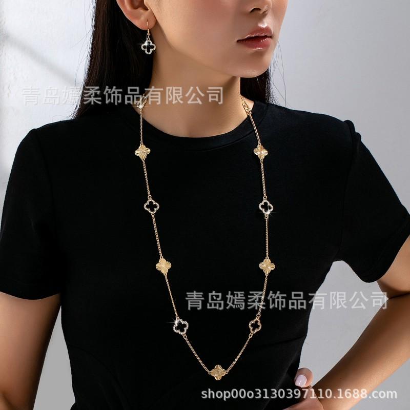 Womens Clover Jewelry Set Gold Plated Chain Earrings Necklace Fashion Accessory