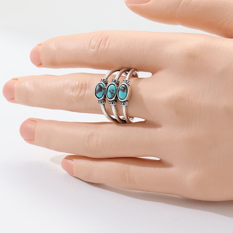 Vintage Inlaid Imitation Turquoise Women's Ring Ethnic CopperColor Hand Carving Daily Wear Party Jewelry Anniversary Gift