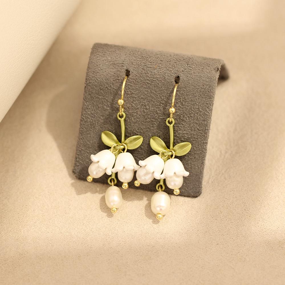 Beautiful temperament, lily of the valley, flower earhooks, long fairy style, thin face, spring earrings, retro gentle earrings, girls