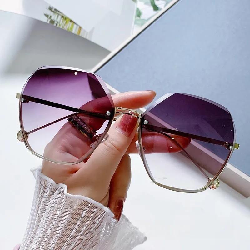 

Trendy Rimless Square Sunglasses Women Men Designer Brand Sun Glasses Female Male Classic Metal Mirror Oculos De Sol Other